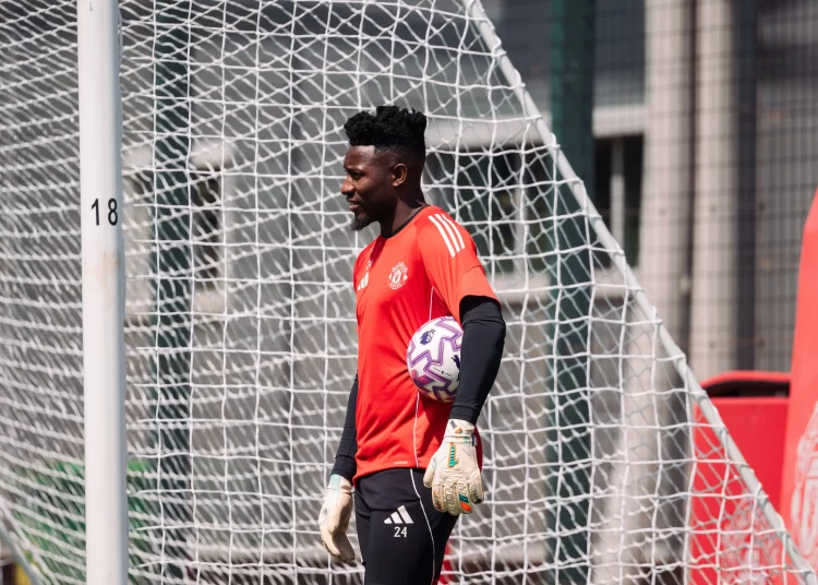 إصابة قوية للحارس أونانا تضع مانشستر يونايتد في مأزق قبل معسكر أمريكا