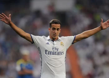 بالدموع والكلمات المؤثرة.. لوكاس فاسكيز يودع ريال مدريد