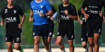 الزمالك يبدأ تدريباته الصباحية بمعسكر العاصمة استعدادًا لوادي دجلة