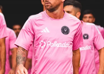 ميسي مهدد بالإيقاف بسبب مباراة استعراضية