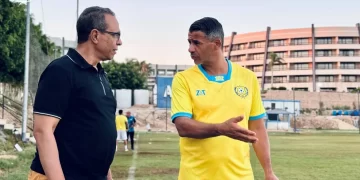 نصر أبو الحسن للاعبين: التزموا عشان نرجع الإسماعيلي لمكانه