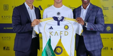 النصر السعودي يضم نجم تشيلسي السابق رسميًا