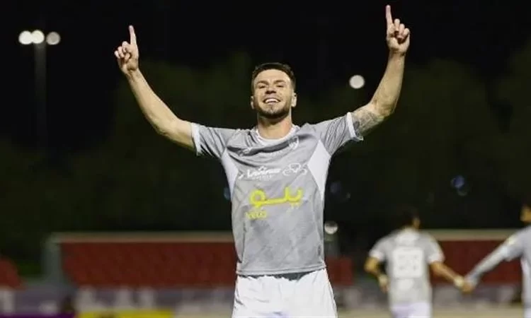 هل يخطف كلوج هدف الزمالك في اللحظات الأخيرة؟