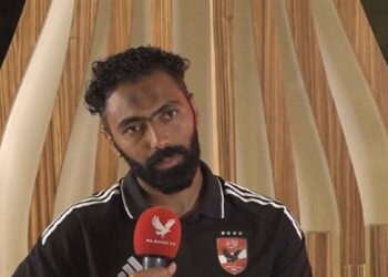حسين الشحات يرحب بتجديد عقده مع الأهلي