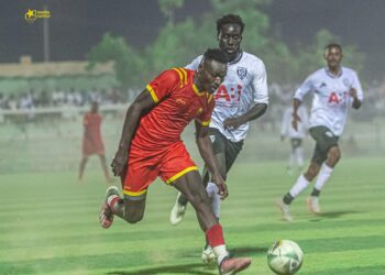 المريخ السوداني بقيادة شوقي غريب يفتتح مشواره في بطولة النخبة بفوز ثمين على الأهلي مدني