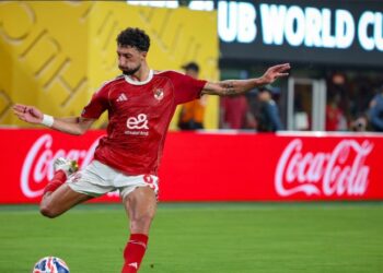 الأهلي يتحرك لحسم مستقبل أبو علي رسميًا