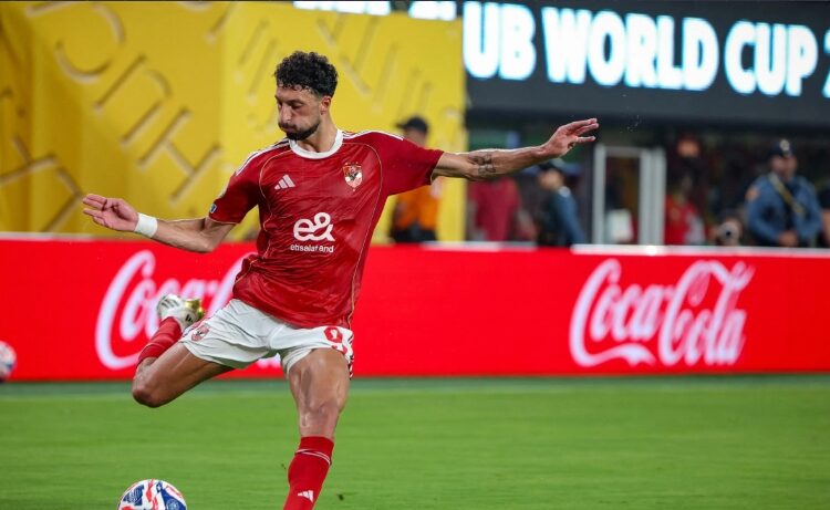 الأهلي يتحرك لحسم مستقبل أبو علي رسميًا