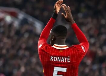 كوناتي يعلن عن وجهة مفاجأة بعد رحيله عن ليفربول