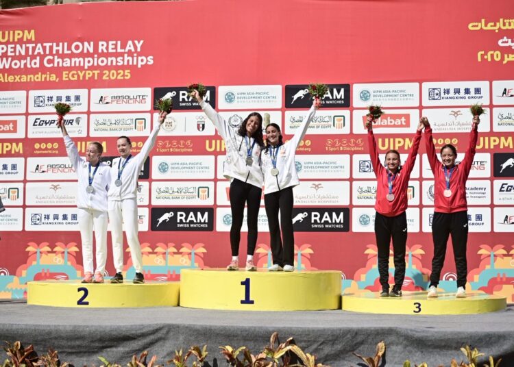 زينة عامروچنا عطية تتوجان بذهبية تتابع الناشئات ببطولة العالم للتتابعات للخماسي الحديث