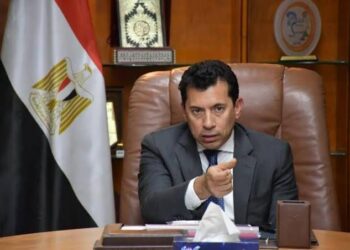 أشرف صبحي يفتح ملف تأجيل الانتخابات.. والأندية تستعد لتوفيق أوضاعها