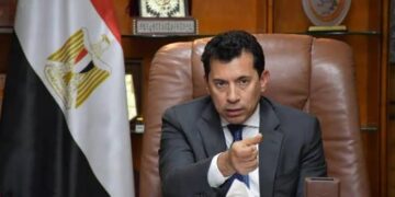 أشرف صبحي يفتح ملف تأجيل الانتخابات.. والأندية تستعد لتوفيق أوضاعها