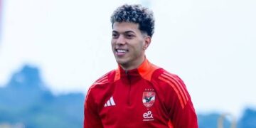 أزمة جديدة في الأهلي.. إمام عاشور يلوّح بعدم التجديد