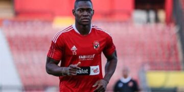 ديانج يضع شروطه لتجديد عقده مع الأهلي