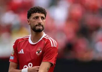 الاتحاد الفلسطيني يتدخل لحماية وسام أبو علي ويطالب الأهلي بوقف الحملات