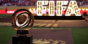 فيفا يحمل بشري سارة لبطل كأس العالم للأندية
