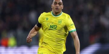 مصطفى محمد يقود نانت لفوز ودي بثنائية متأخرة أمام لافال