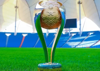 الأهلي يستفسر رسميًا عن مصير السوبر السعودي بعد أنباء انسحاب الهلال