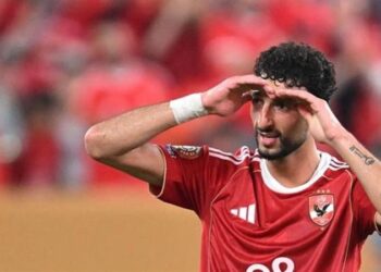 مهيب عبد الهادي يكشف حقيقة عروض وسام أبو علي.. وموقف اللاعب