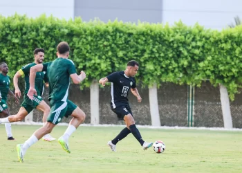 البنك الأهلي يهزم مودرن بثنائية ويواصل الاستعداد للدوري