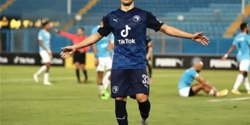 بيراميدز يُجدد لمحمود صابر ويُعلن حفل التتويج