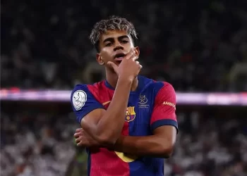 لامين يامال يدافع عن لقبه.. فرانس فوتبول تعلن قائمة المرشحين لجائزة كوبا 2025