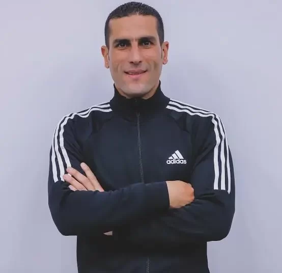 محمود ناجي يقود طاقم تحكيم مباراة أنجولا والكونغو الديمقراطية في كأس أمم إفريقيا للمحليين