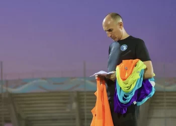 بيراميدز يحل ضيفًا على المصري بقائمة تضم 23 لاعبًا.. واستبعاد ثنائي الوسط للإيقاف