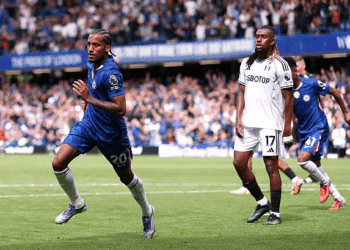 تشيلسي يحقق انتصاره الثاني ويواصل بدايته القوية في الدوري الإنجليزي