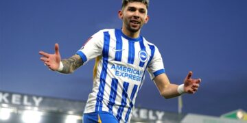 تشيلسي يخطط لصفقة مستقبلية