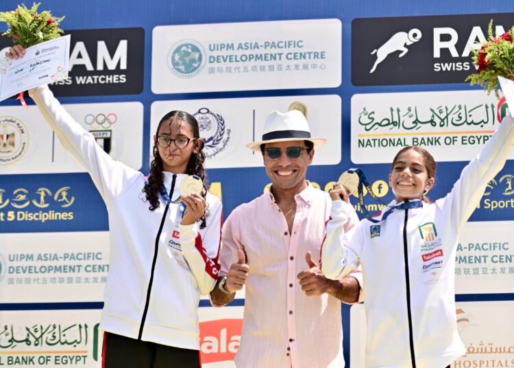 نور اسلام وغزل محمود تحرزان ذهبية تتابع السيدات ببطولة العالم للخماسي الحديث