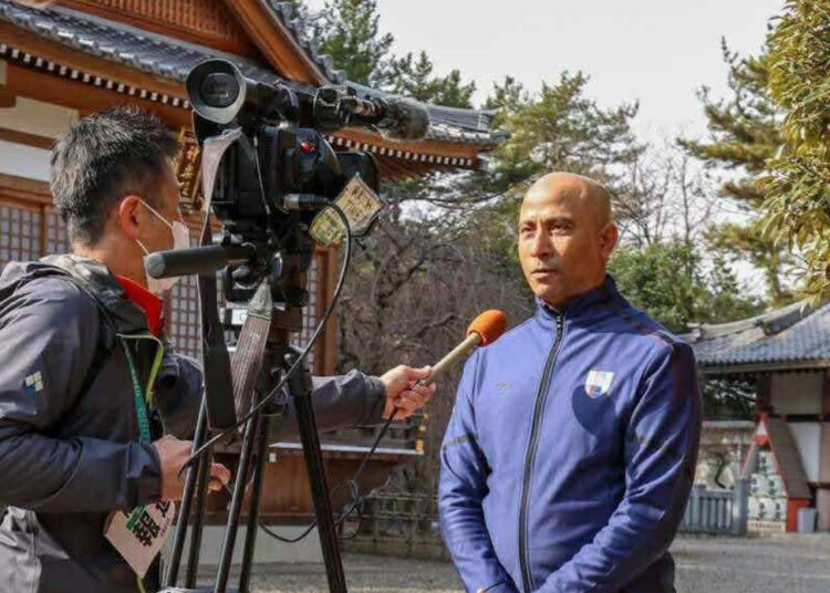 محمد راضي.. أول مدرب مصري يكتب التاريخ في اليابان
