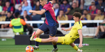 رسميًا.. الاتحاد الإسباني يوافق على إقامة مباراة فياريال وبرشلونة في ميامي