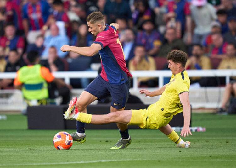 رسميًا.. الاتحاد الإسباني يوافق على إقامة مباراة فياريال وبرشلونة في ميامي