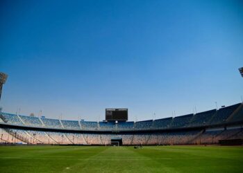 كواليس قرار غلق استاد القاهرة.. طلب من حسام حسن وتحرك من أبو ريدة