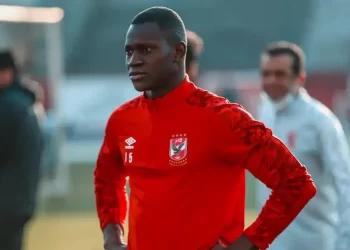 ديانج يفاجئ الأهلي ويرجئ تجديد عقده