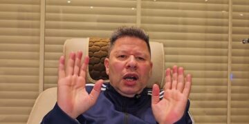 رضا عبد العال يفتح النار على فيريرا: “أنت سبب خسارة نقطتين”