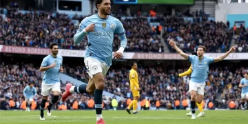 بعد مشاركته كبديل.. مرموش في التشكيل الأساسي للسيتي بمواجهة توتنهام