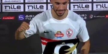 بالأرقام والأداء.. هل استحق ناصر ماهر جائزة رجل مباراة الزمالك وسيراميكا؟