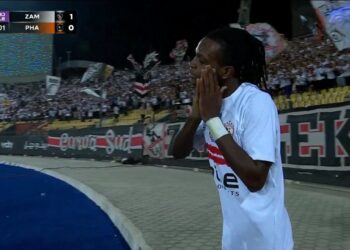 طرد لاعب من فاركو وقائم ناصر منسي يزين فوز الزمالك