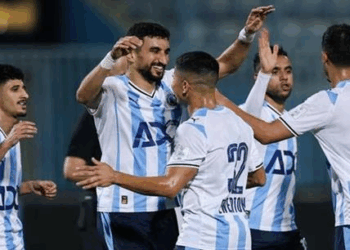 رئيس الفيفا يشيد ببيراميدز بعد الفوز على أوكلاند سيتي