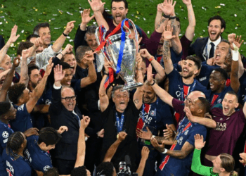 مواجهة هجومية منتظرة بين باريس وأتالانتا الليلة