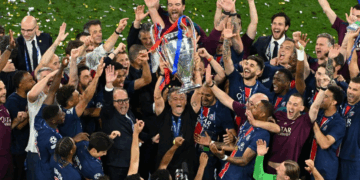 مواجهة هجومية منتظرة بين باريس وأتالانتا الليلة