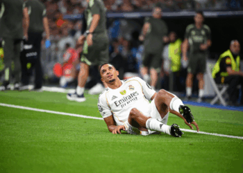 أرنولد يغيب عن ريال مدريد 6 إلى 8 أسابيع