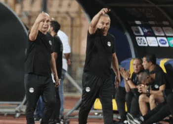 منتخب مصر يراقب حالة إمام عاشور قبل إعلان قائمة معسكر أكتوبر