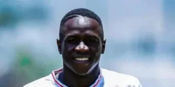 بارون أوشينج مهدد بالإيقاف الدولي بسبب أزمة تعاقدية.. والزمالك يتحرك قانونيًا