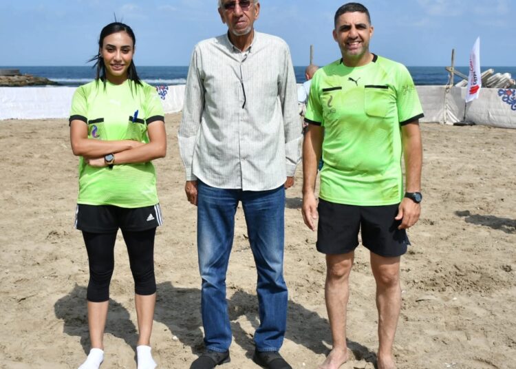 للمرة الثانية .. العنصر النسائي يشارك في تحكيم كرة القدم ببطولة الشركات ببورسعيد