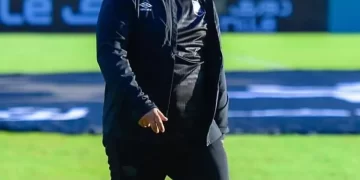 رسميًا.. وليد صلاح الدين مديرًا للكرة وعماد النحاس قائمًا بأعمال المدير الفني في الأهلي