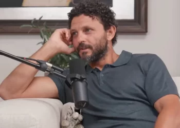 غالي: «عندي رغبة أكون رئيس الأهلي.. لكن المعركة ضخمة وصراعاتها مرهقة»