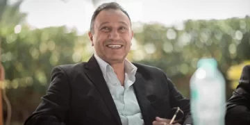 مجلس الأهلي يتمسك بالخطيب ويطالب باستمراره رغم إعلان الاعتذار