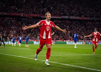 بايرن ميونيخ يبدأ حملة دوري الأبطال بانتصار ساحق على تشيلسي